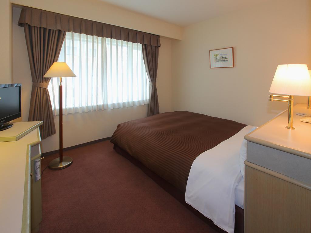 Hotel Green Tower Makuhari Chiba Exterior foto